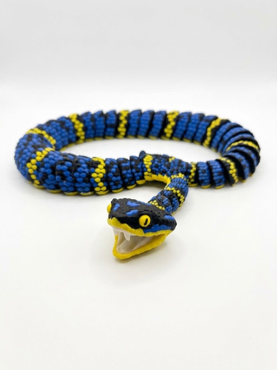 DJM 3D SHOP Temple Viper articulated snake fidget toy, flexible and detailed plastic snake for stress relief and sensory play