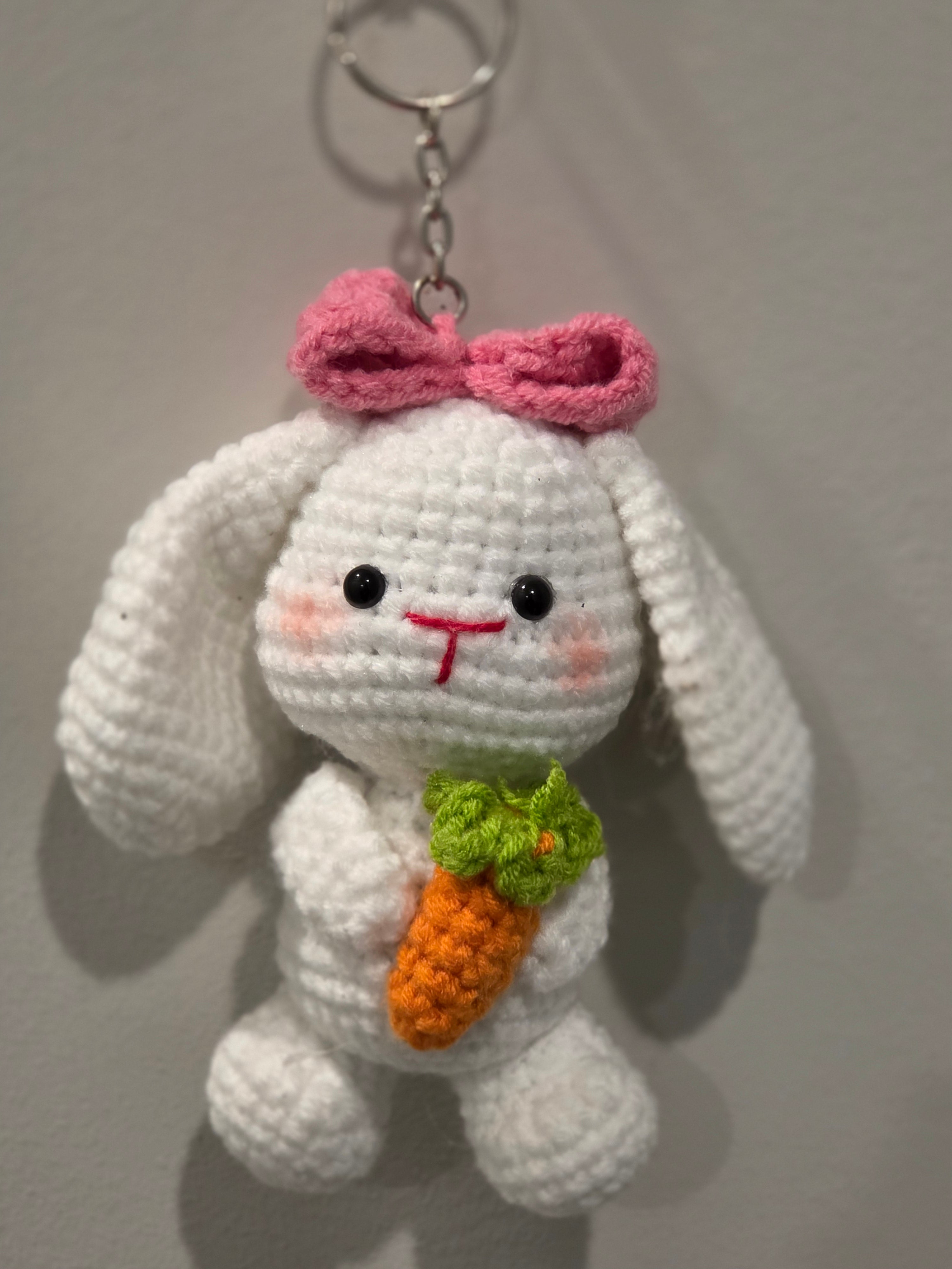 Bunny with carrots crochet  image 0