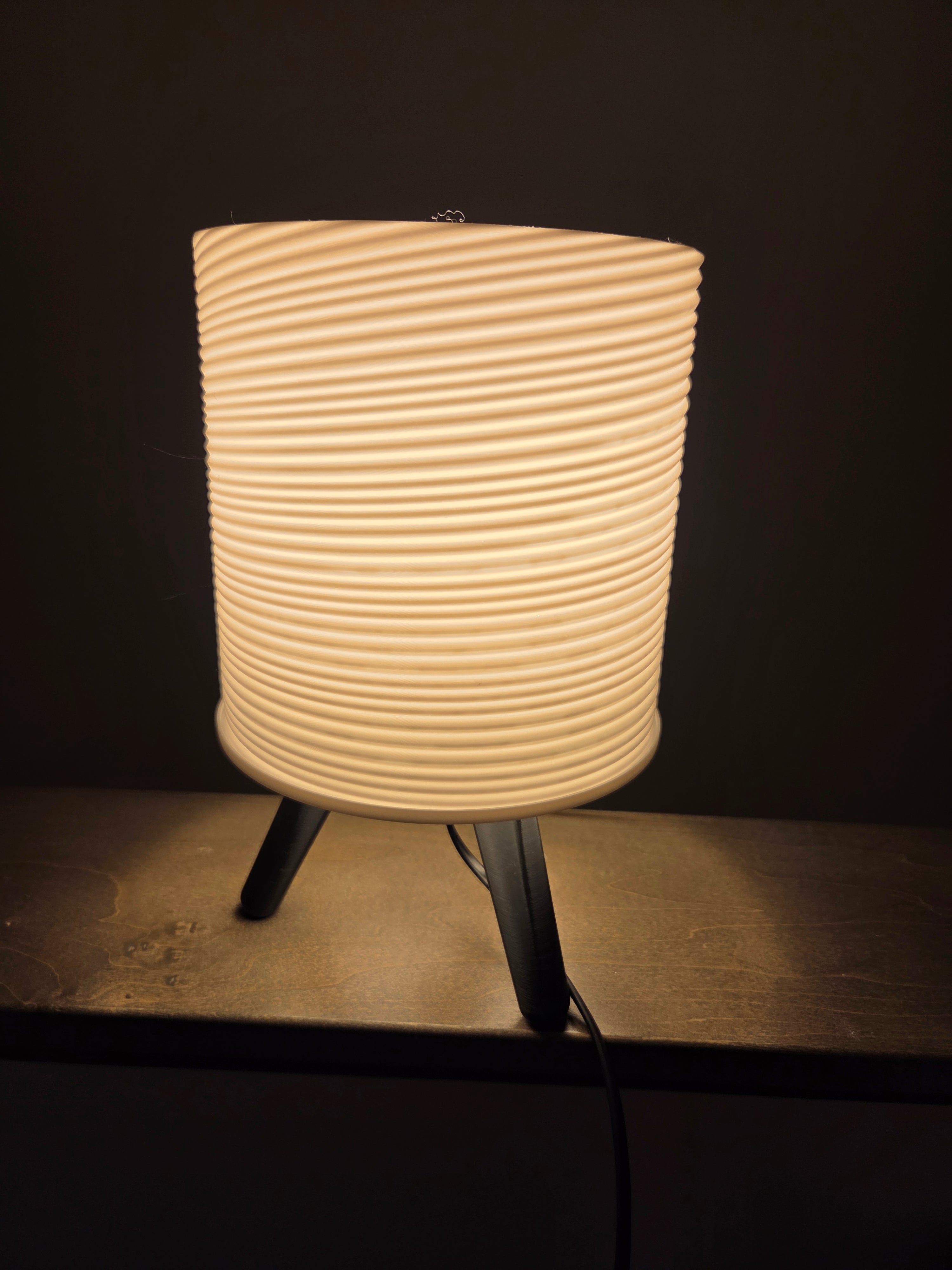 Luminaire desk lamp image 0