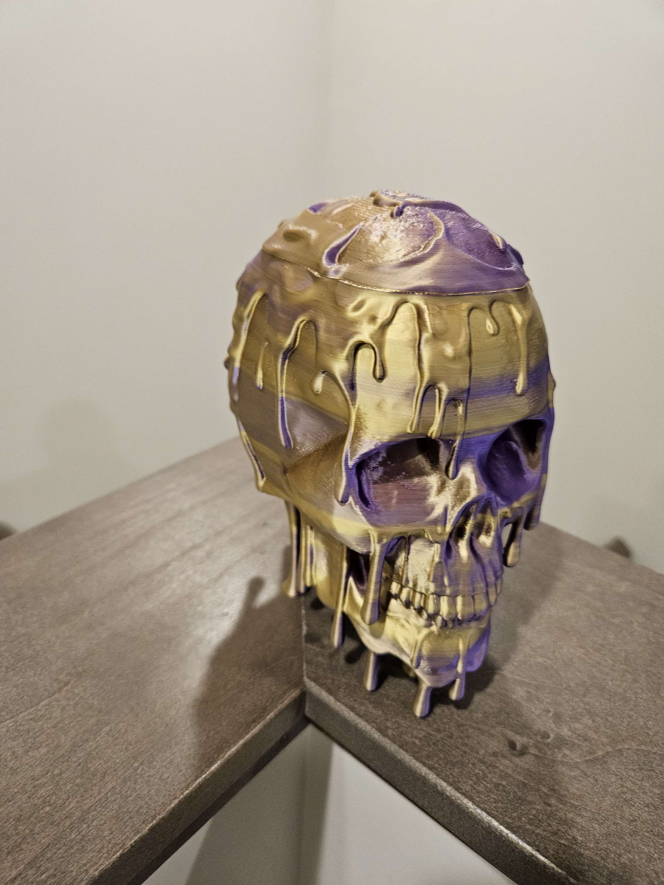Sweet candy storage skull image 1