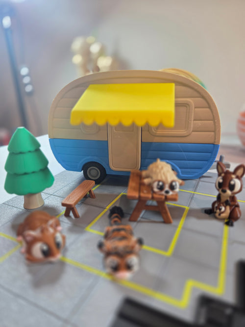 Camping Trailer - Container + 1 set fidget mini+ tree + table + chair image 1