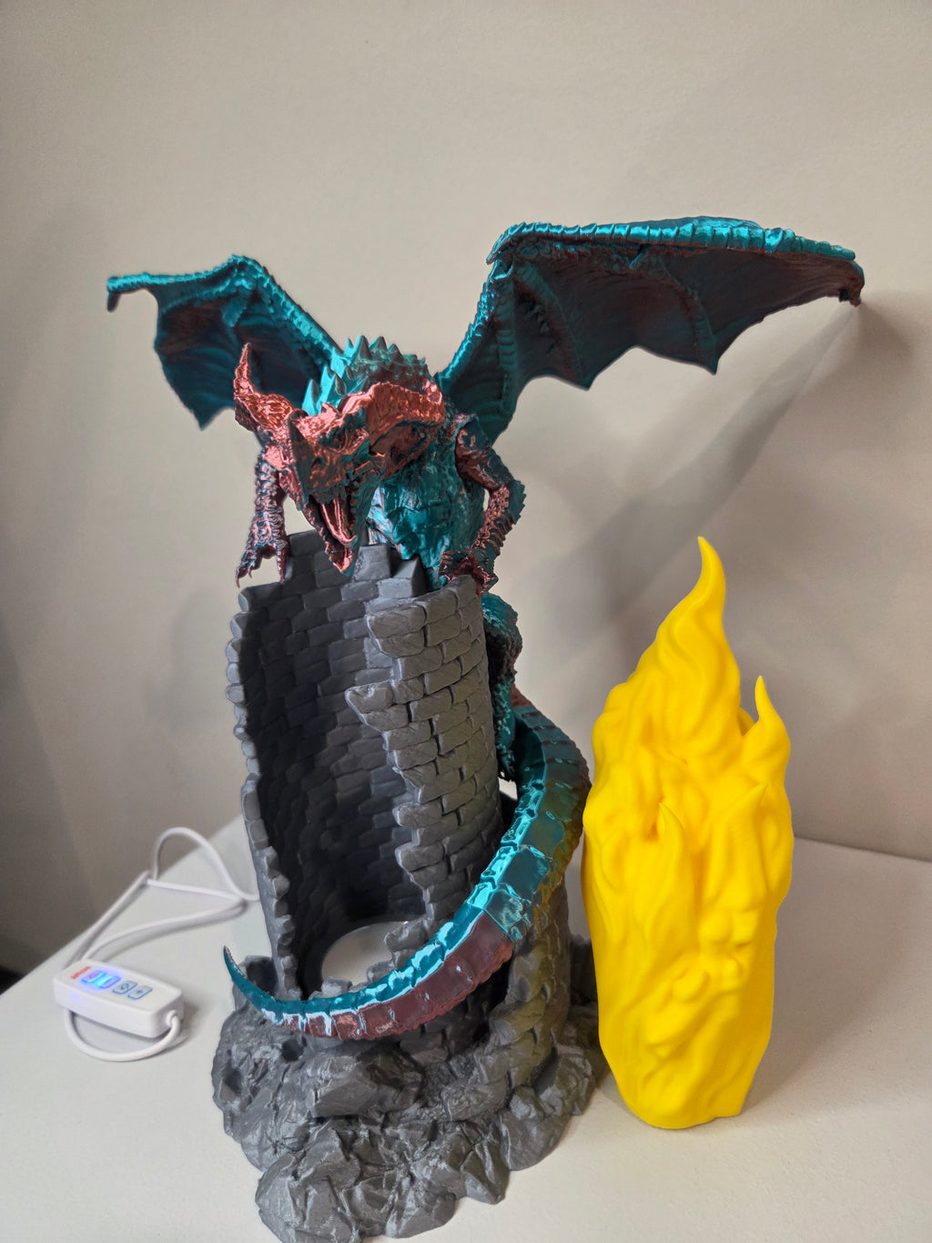 Embers of the Fallen - Table Lamp image 4