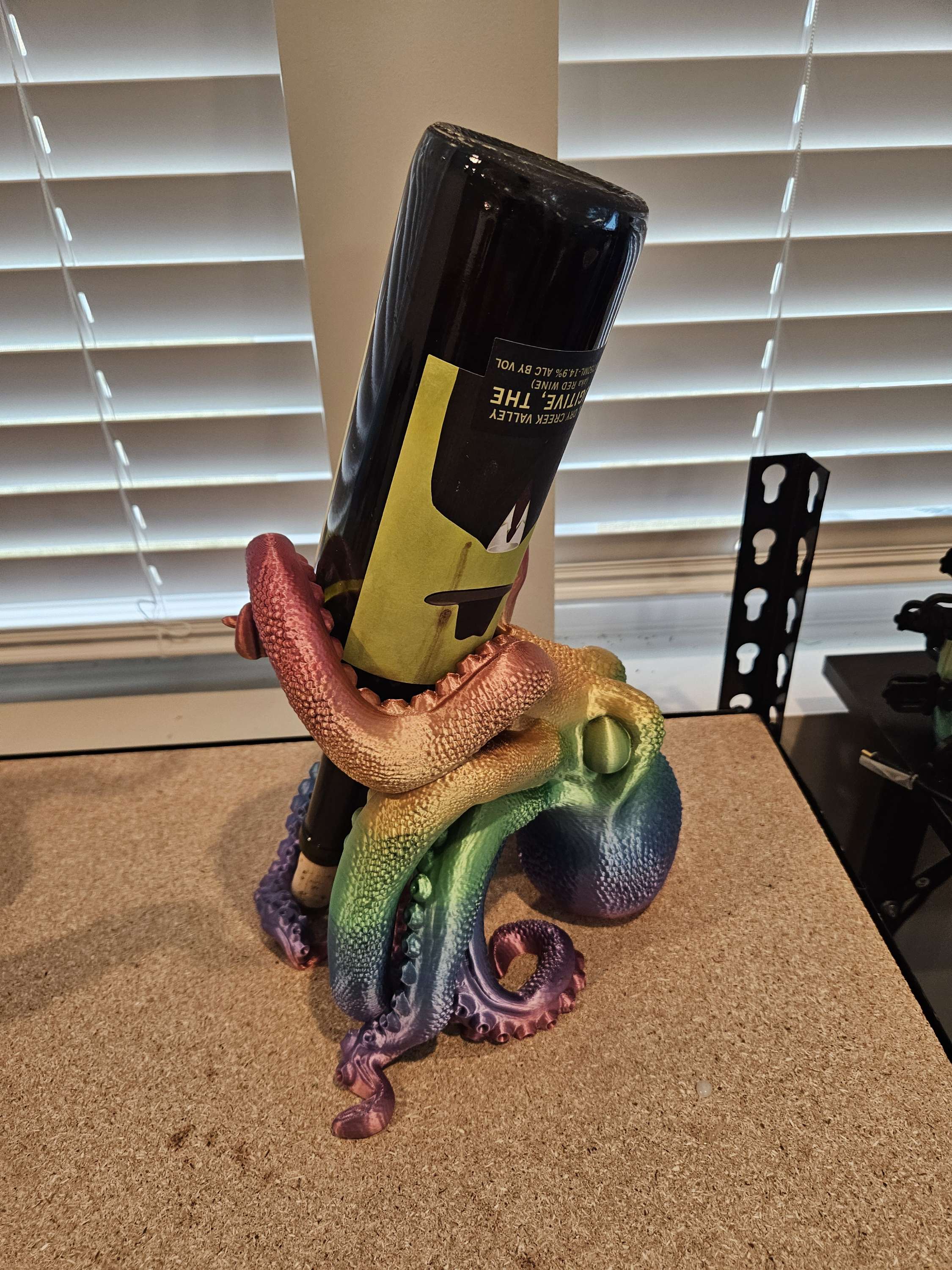 0octopus holder wine image 1