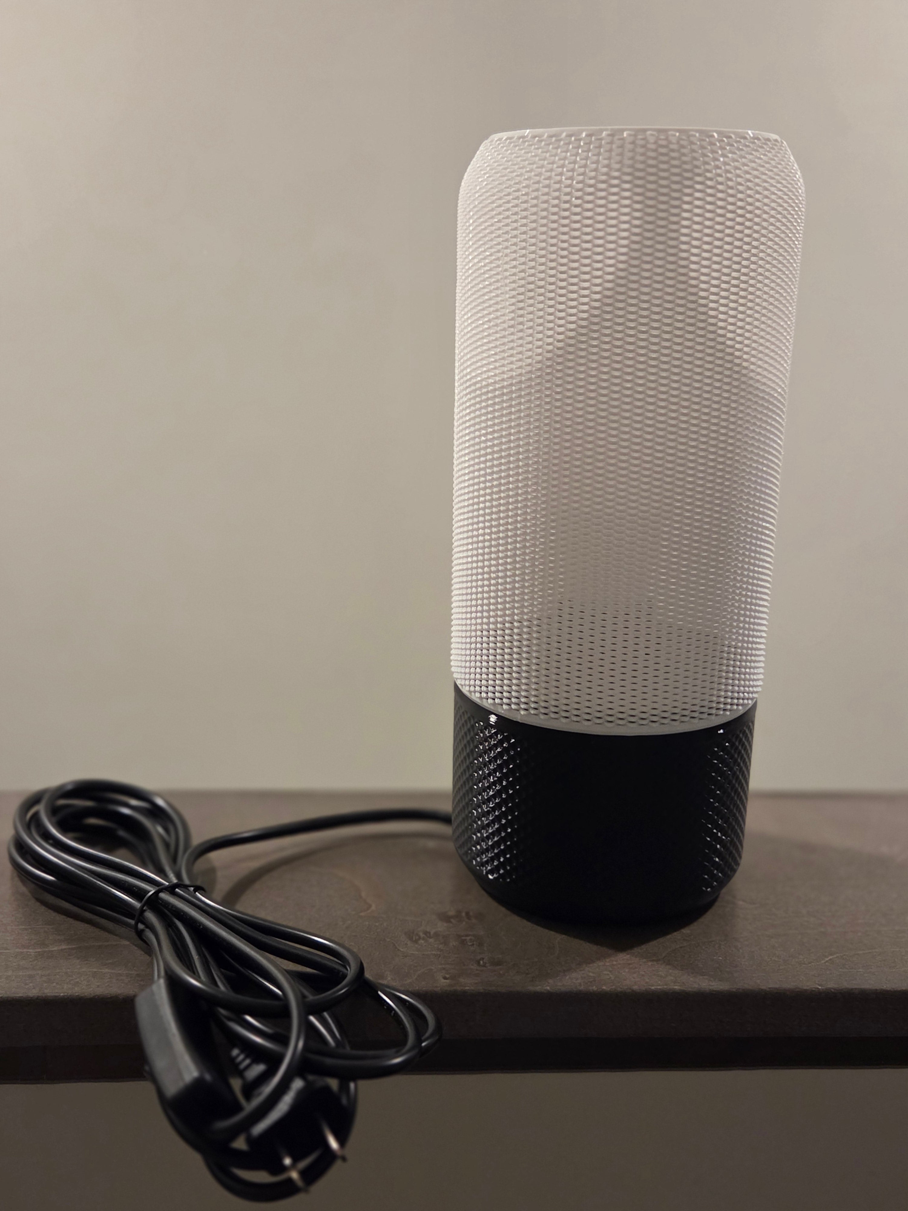 
TELA table lamp image 3