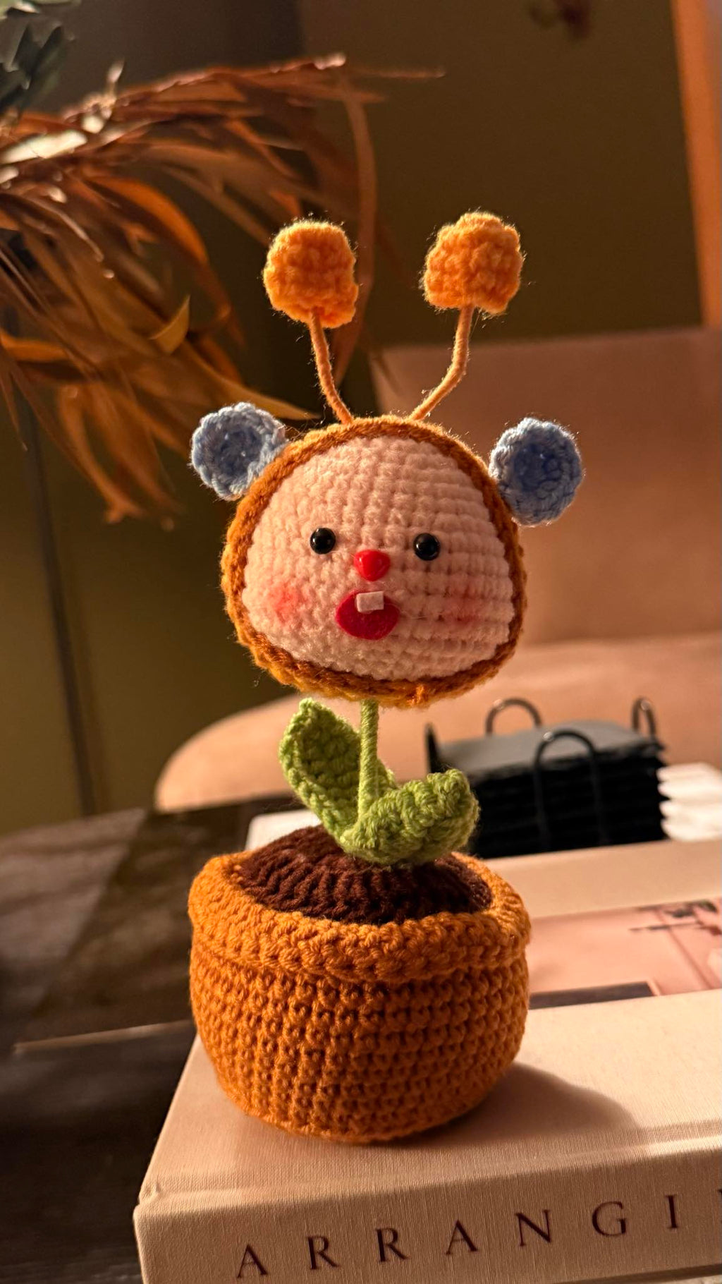Crochet animal vase image 0
