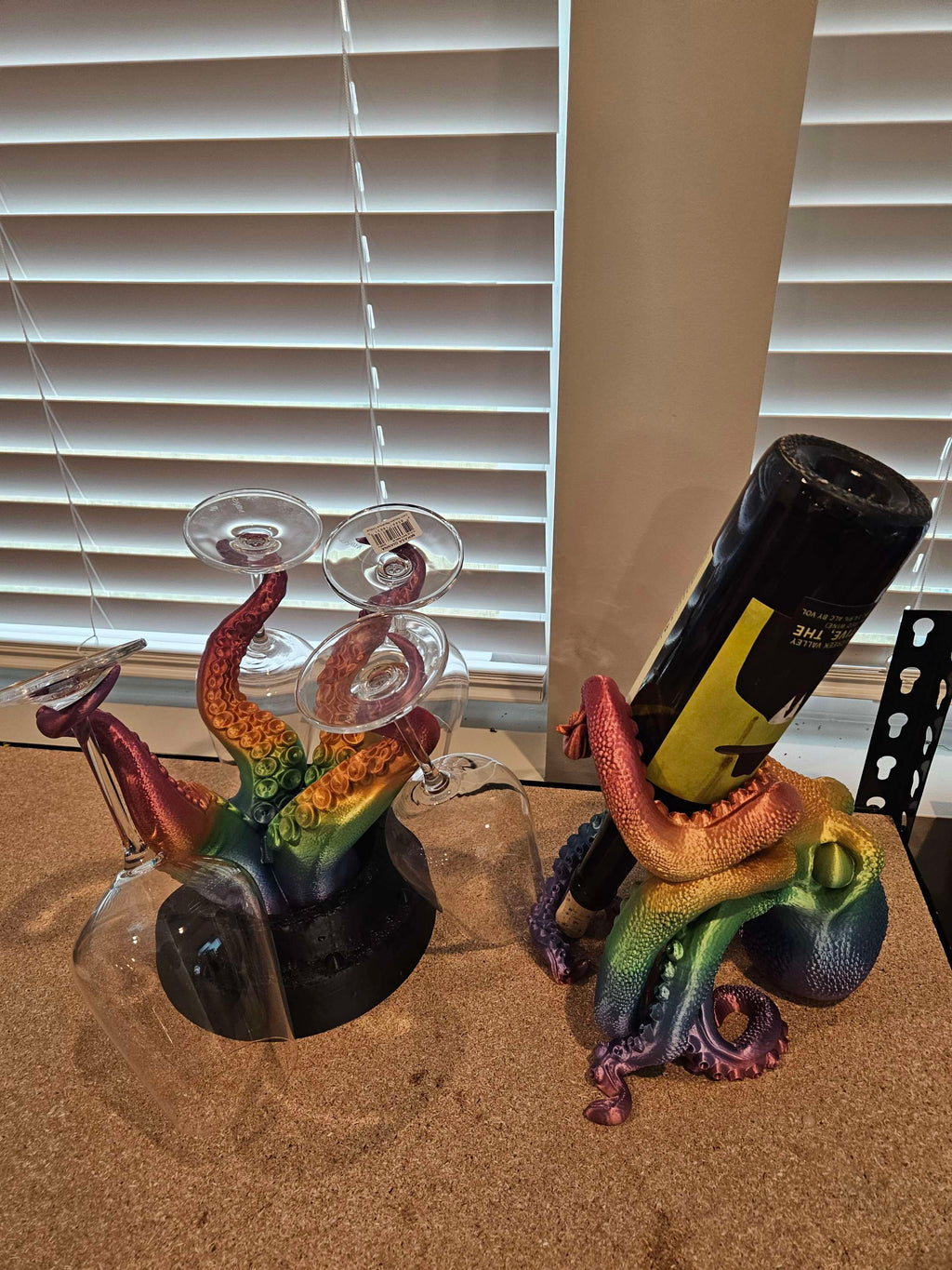Bundle holder wine and glass image 3