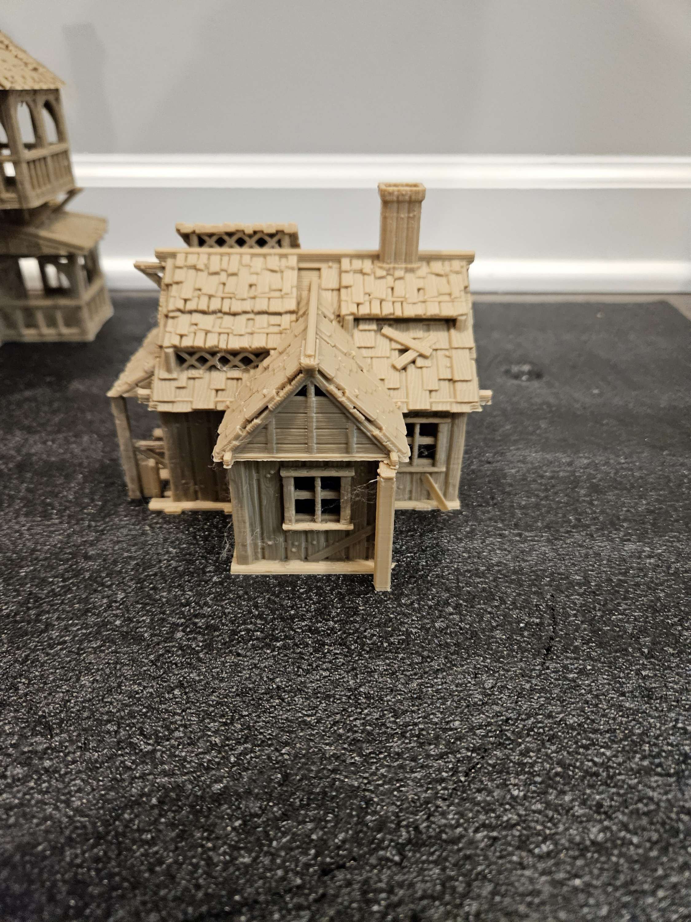 2 Piece- Hut- Fantasy house image 0
