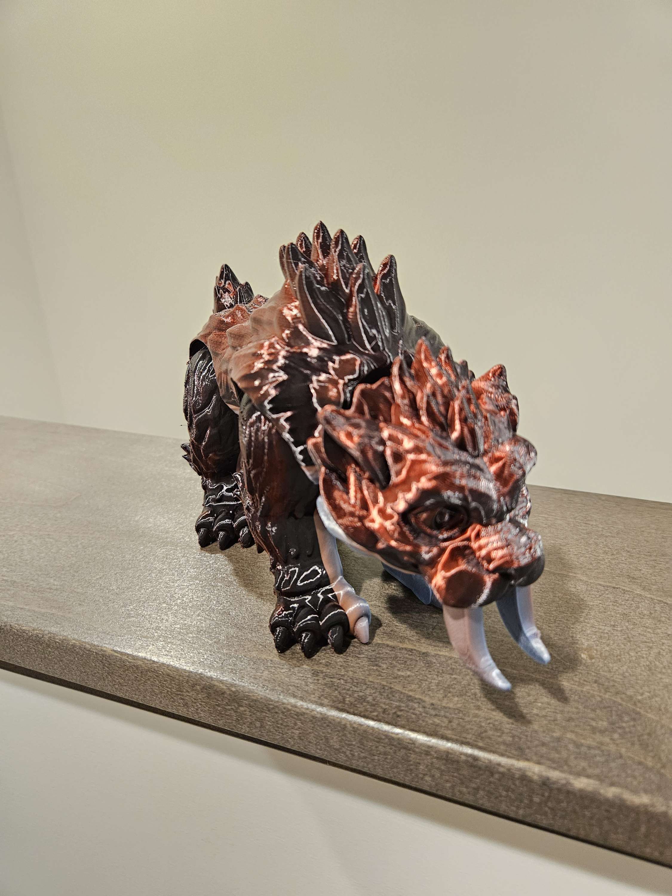 Saber toothed tiger large size image 5