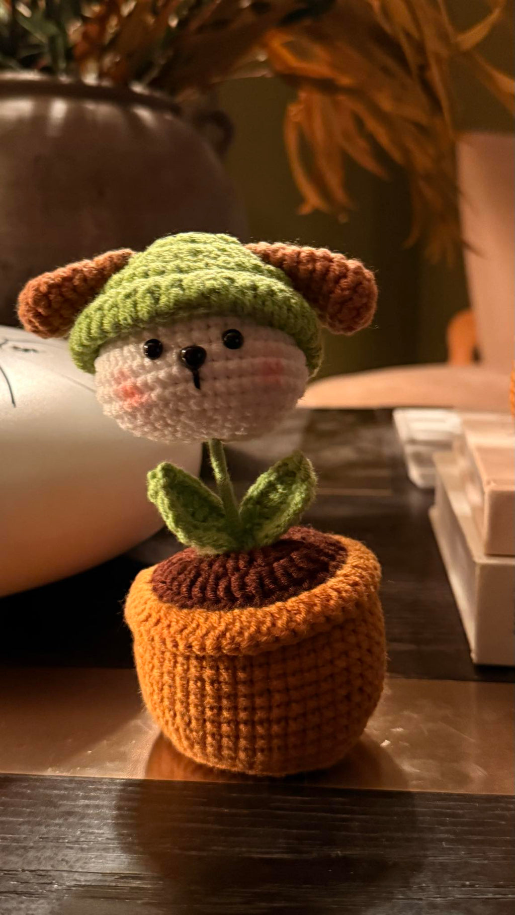 Crochet animal vase image 2