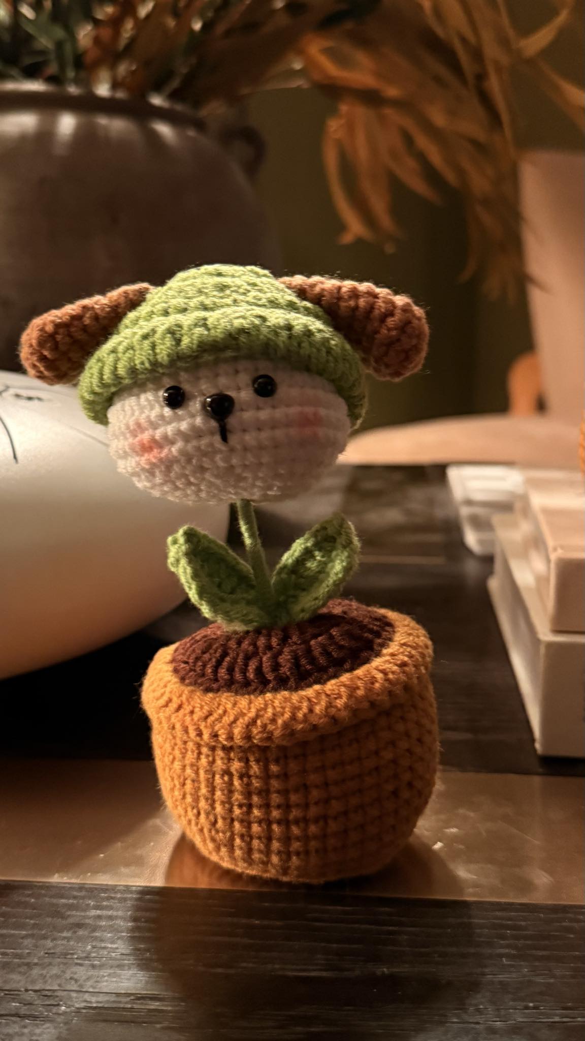 Crochet animal vase image 2