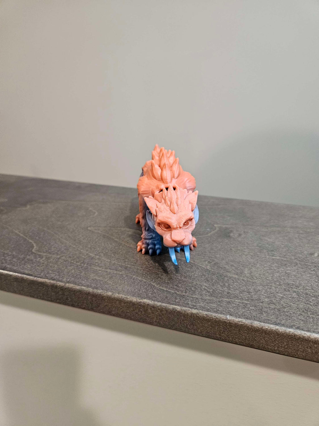 Saber toothed tiger  image 2