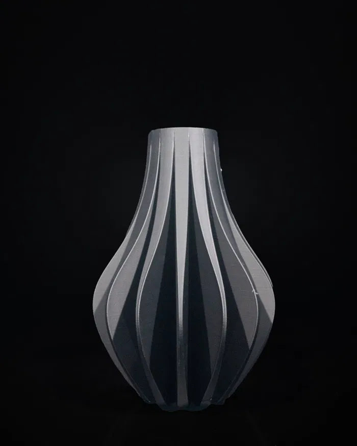 Zolara Vase image 0