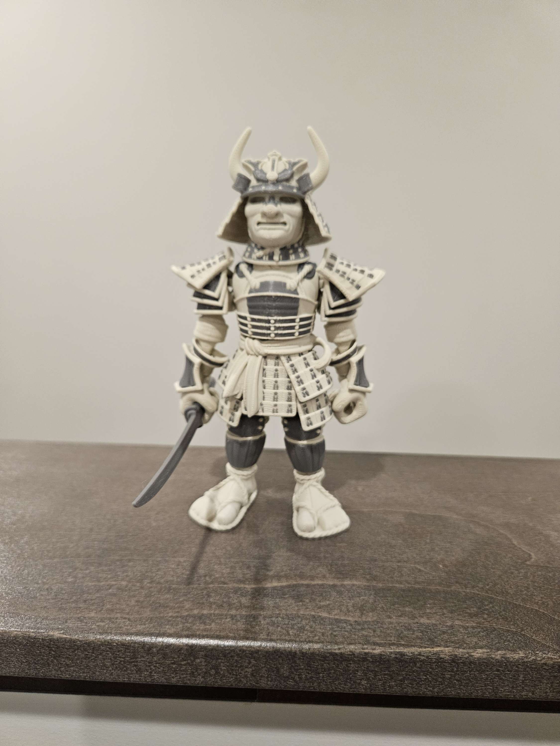 Articulated samurai 2 colors image 1