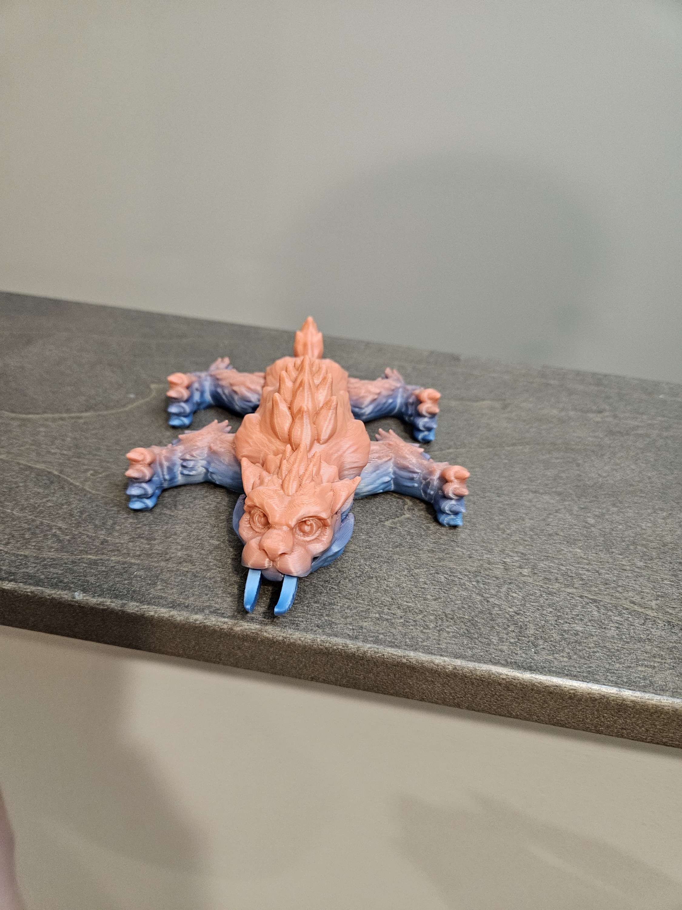 Saber toothed tiger  image 3