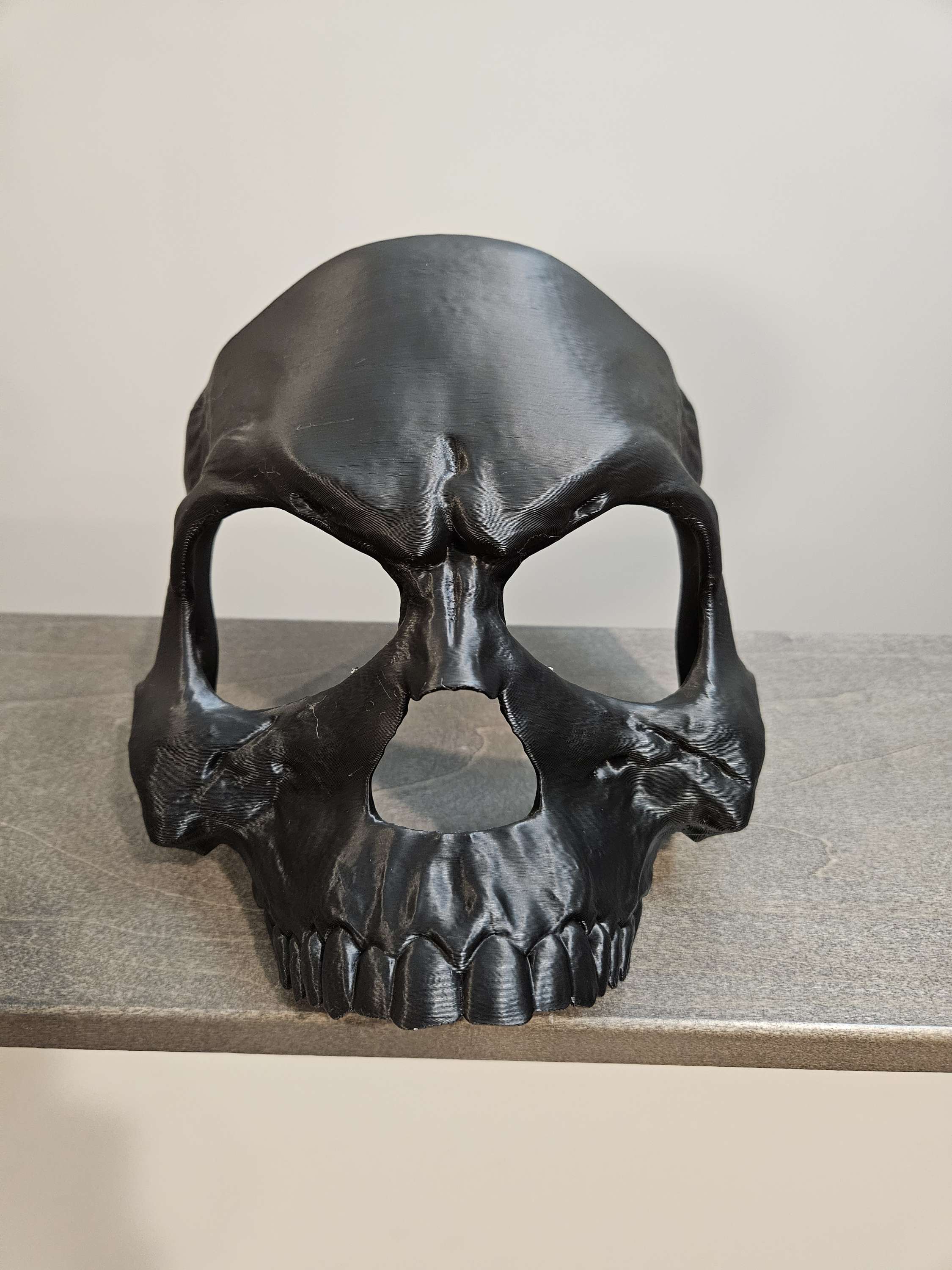 Skull facemark image 0