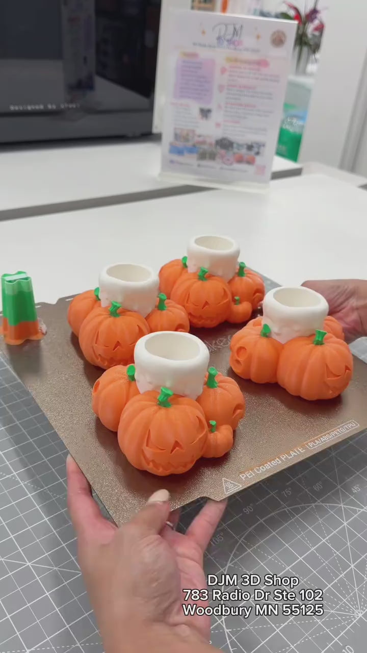 Candlelight Pumpkins - Table Lamp
