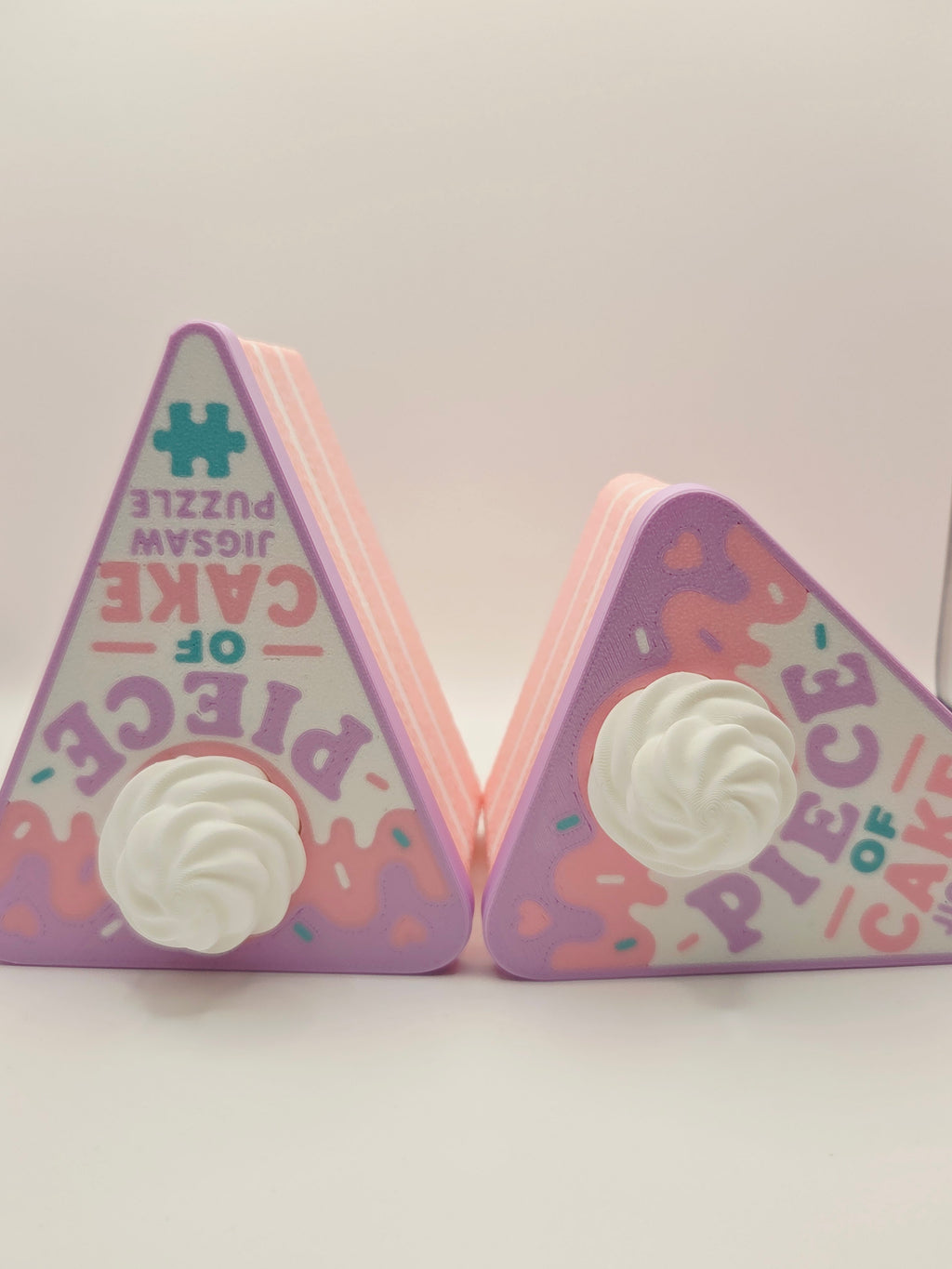 DJM 3D SHOP Cake Puzzles 3D fidget toy with colorful, layered cake design, perfect for stress relief and sensory play.